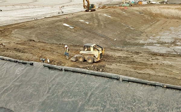 Weiss was awarded $15M contract with Fremont for the construction of three lined and covered anaerobic lagoons with a precast building used to house two large boilers, blowers and electrical controls.